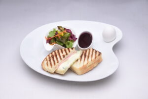 Aグリルサンドモーニング セレブモーニングとマシア